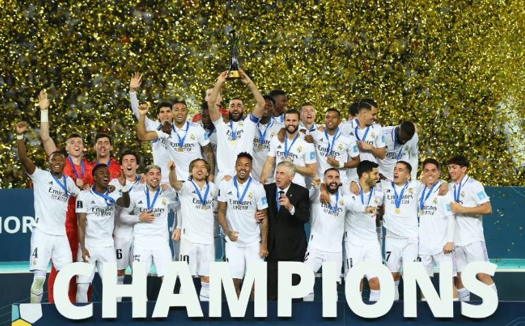 罗马诺：尤文、巴萨等俱乐部在关注伯恩茅斯后卫塞内西（罗马诺：尤文、巴萨等豪门有意伯恩茅斯后卫塞内西）