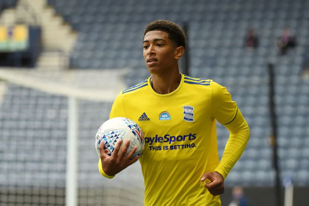 南非打击非法在线博彩平台