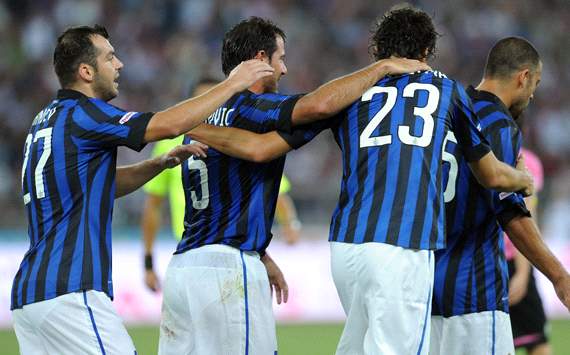 萨拉赫无缘利物浦欧冠名单，斯洛特称俱乐部必须作出回应；此前萨拉赫因未首发炮轰球队