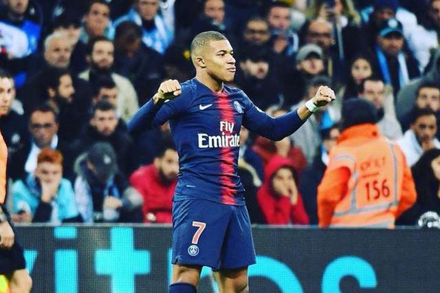 中超：北京国安客场2-1逆转上海申花（中超客场翻盘：北京国安2-1击败上海申花）