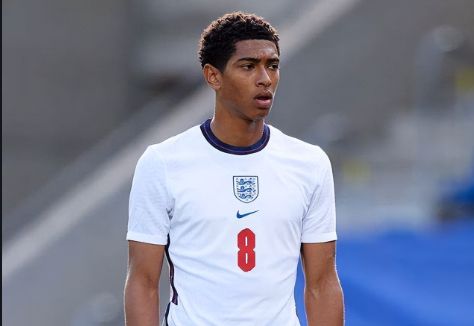 新闻背景：上一轮法甲，摩纳哥客场1-4不敌雷恩。