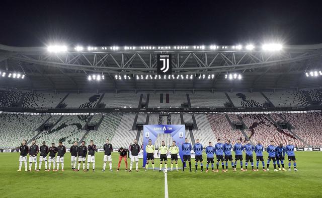 穆勒：卡尔在享受努力提高的过程，同时也在享受比赛的乐趣