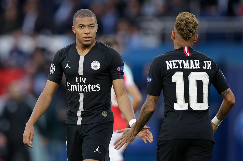 遭拜仁五连杀，为巴黎欧冠对同一对手的最长连败（被拜仁五连击，巴黎创欧冠对同一对手最长连败）