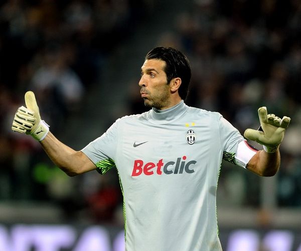 卡拉格：这批利物浦球员无法赢下冠军，他们需要买人提高对抗（卡拉格：利物浦现阵容难夺冠，需引援增强对抗性）