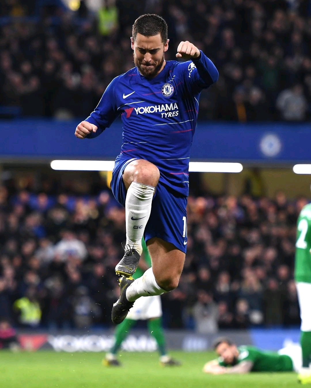 亨利：阿森纳今年必须赢得联赛冠军，伤病、赛程密集不是借口（亨利：阿森纳本季非夺冠不可，伤病与密集赛程不该成借口）